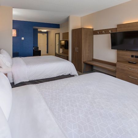 Holiday Inn Express Hotel & Suites North Bay By Ihg Exterior foto