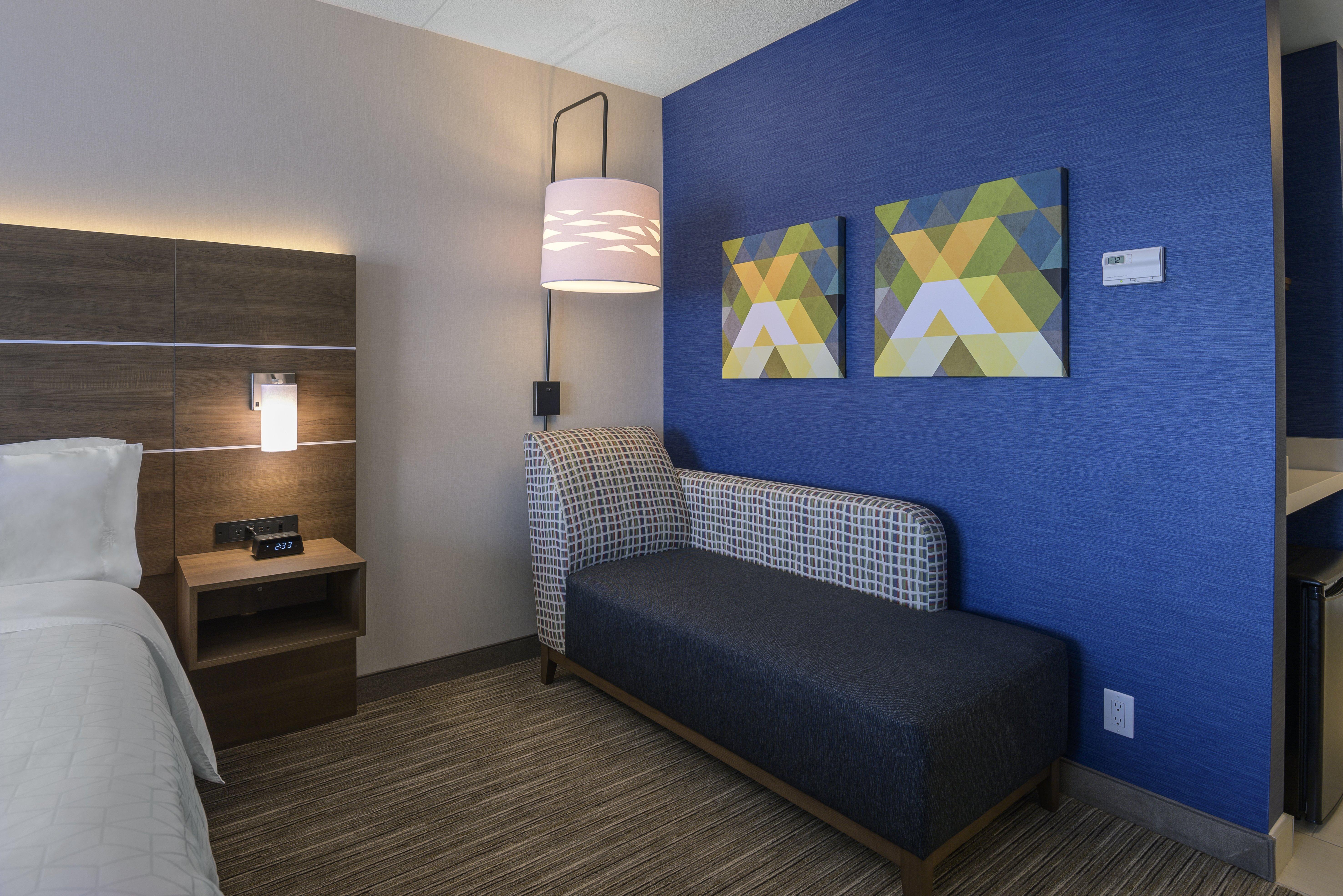 Holiday Inn Express Hotel & Suites North Bay By Ihg Exterior foto