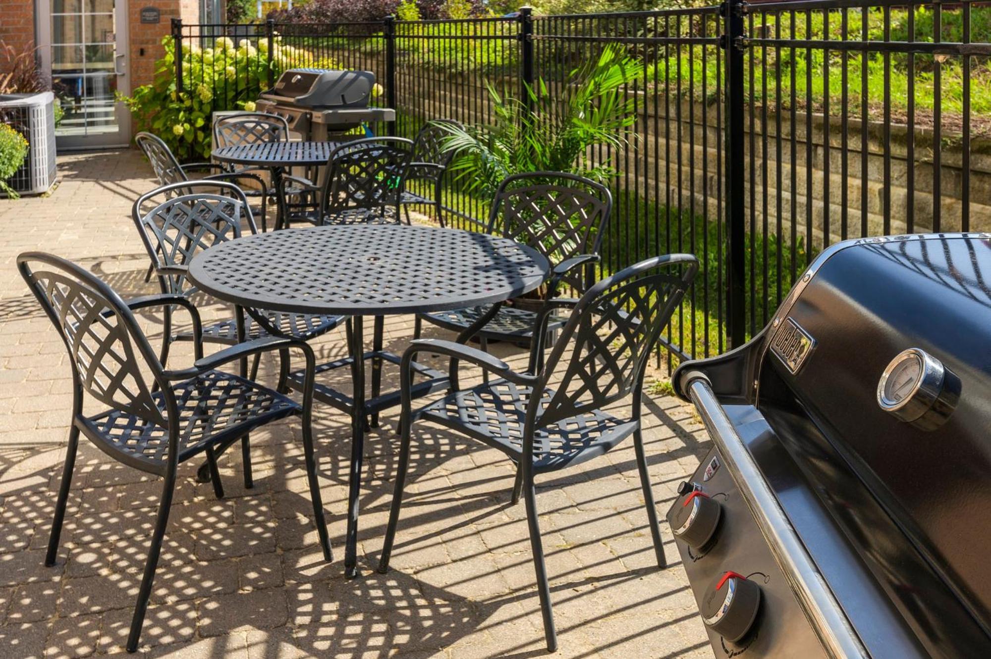 Holiday Inn Express Hotel & Suites North Bay By Ihg Exterior foto